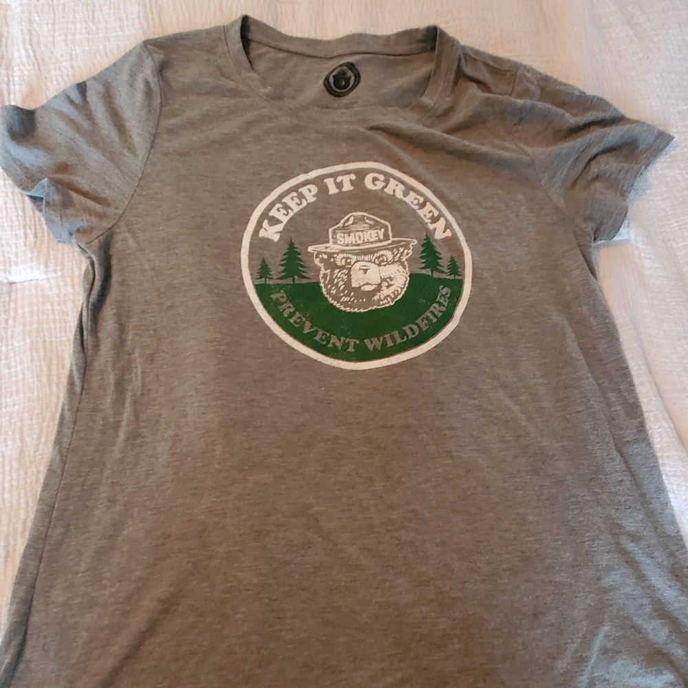 Smokey the bear tee